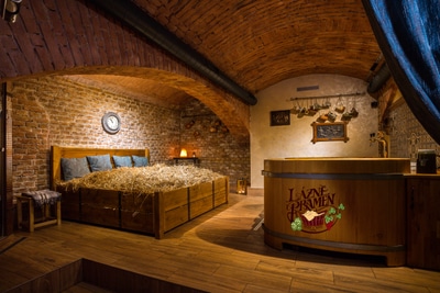 Golden Spring – thumbnail 3